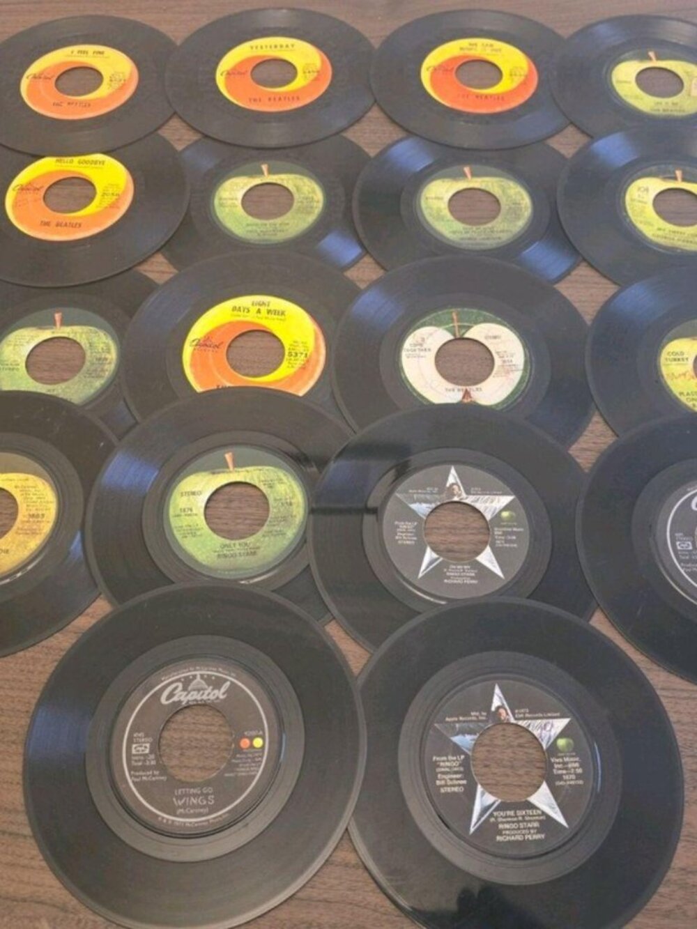 Lot of 18 Beatles and solo Beatles vinyl records